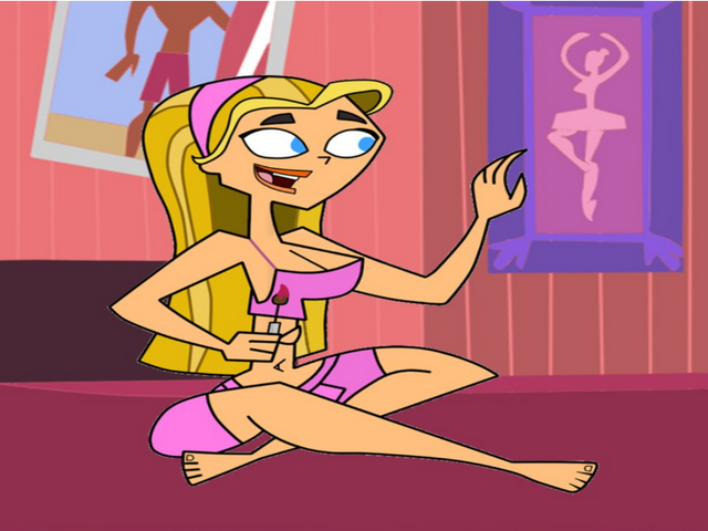File:Lindsay piżamka.png