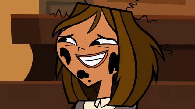 File:China courtney smiles.png