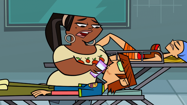 File:LeShawnaHaroldWater.png