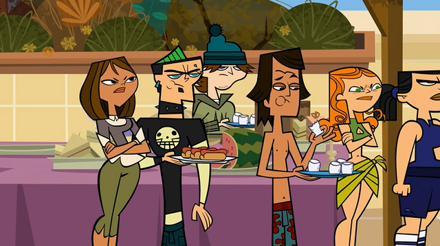 File:Glare From the Buffet.png