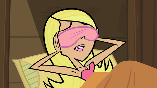 File:Truth or Laser Shark (5).png