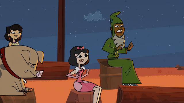 File:S6e2ellaleonardbottomtwo.png