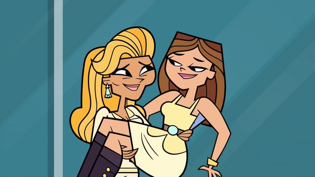 File:Kelly Taylor happy.png