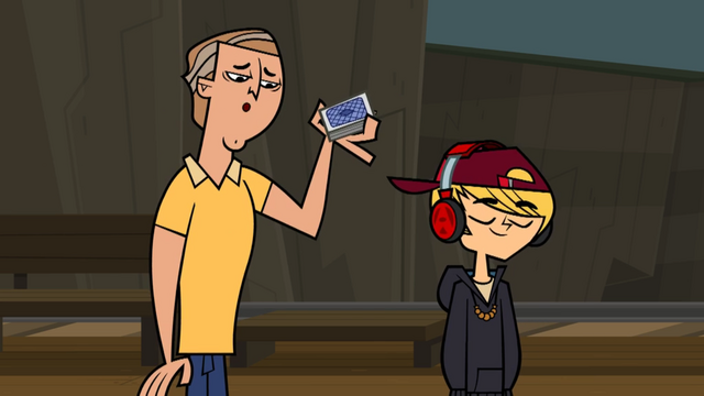 File:DwayneCardsJuniorMusic.png