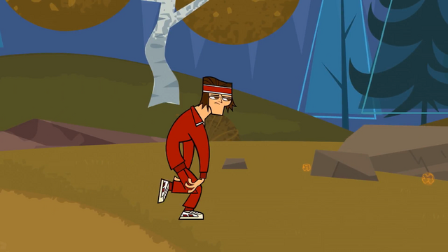 File:Tylerwimpywalk.png