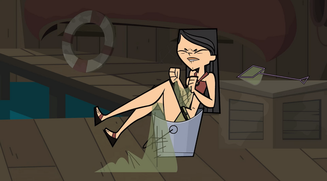 File:Bucket queen.png