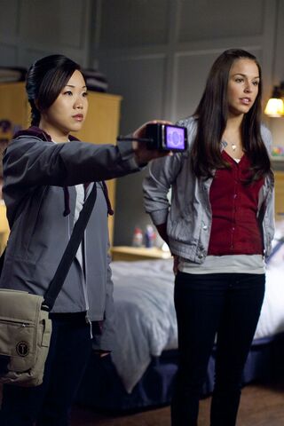 File:Tower-prep-s1e10-phone-home-01-1-.jpg