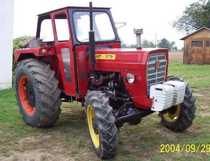 IMT 579 | Tractor & Construction Plant Wiki | FANDOM powered by Wikia