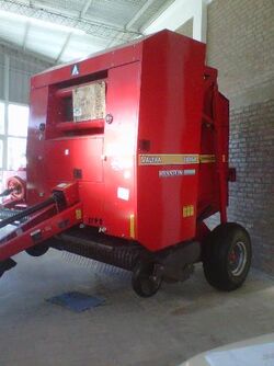 Valtra Hesston 2846 A round baler