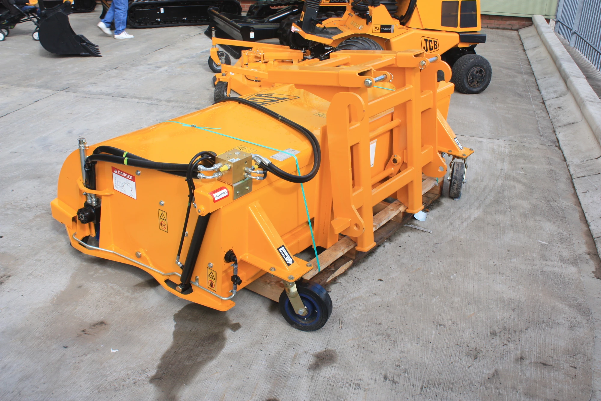 JCB Sweeper attachment Tractor & Construction Plant Wiki FANDOM