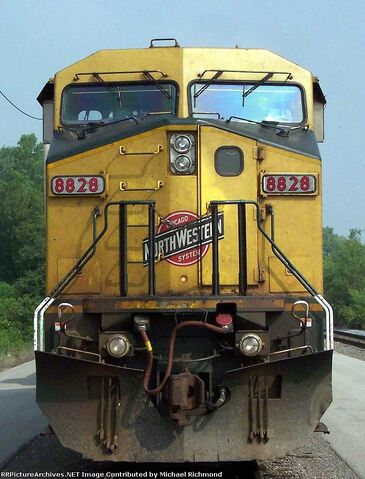 File:CNW AC4400CW.jpg