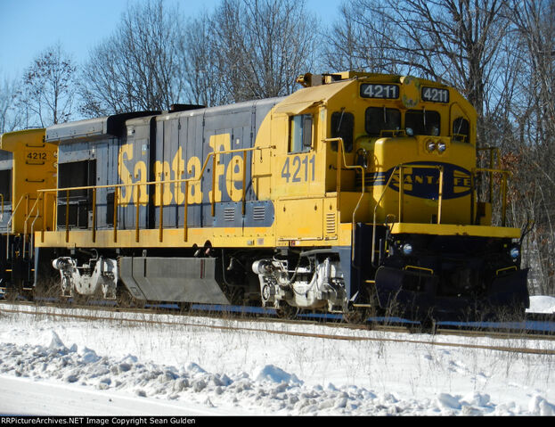 File:SLRS 4211.jpg