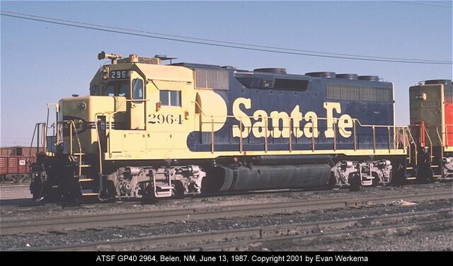File:ATSF 2964.jpg
