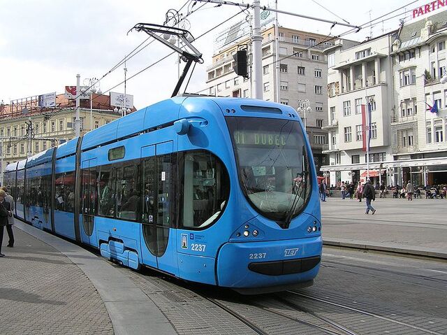 Plik:TMK 2200.jpg