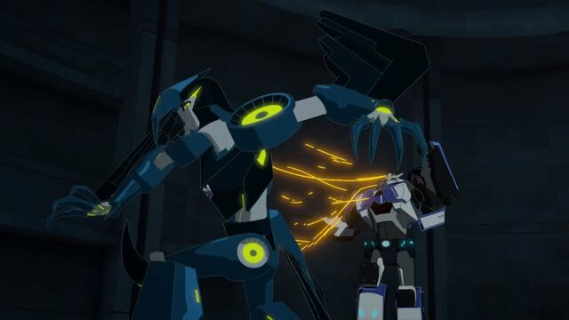 File:Pilfer vs. Strongarm.jpg