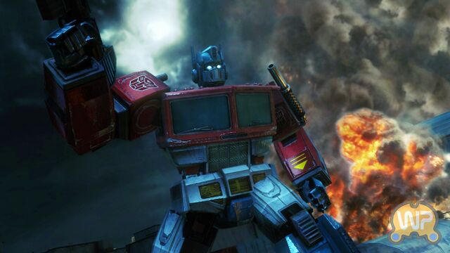 File:Rotf-optimusprime-game-g1model-2.jpg