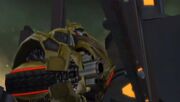 Cybertron Adventures Autobot Level 5 Bumblebee Hacking.jpg