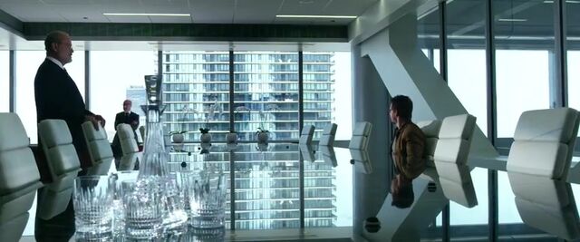 File:Transformers AOE 4288.jpg