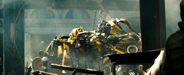 Bestand:Bumblebee vernietigd Brawl.png