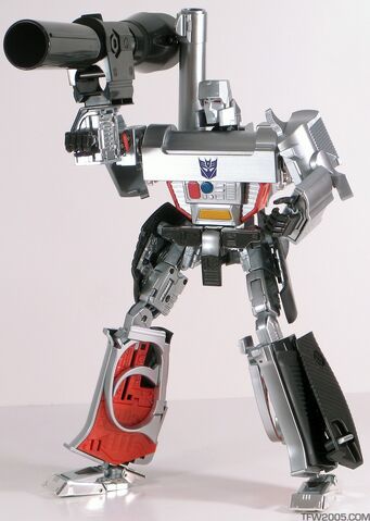 File:MasterpieceMegsBigAssCannon.jpg
