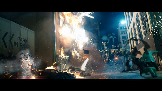 File:Dotm-longleggeddecepticon-film-1.jpg