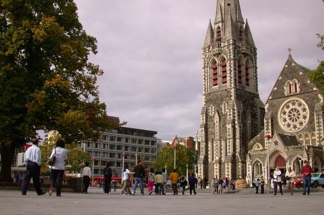 File:Christchurch-CathedralSquare.jpg