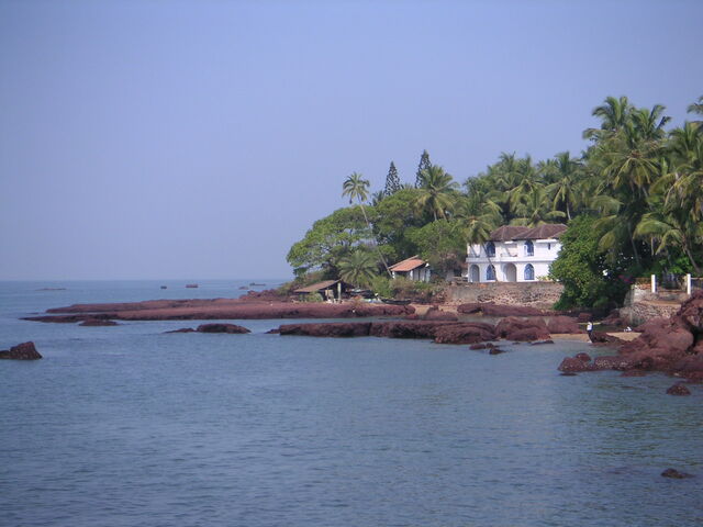 File:Goa Coastline.jpg