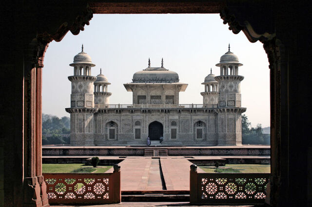 File:800px-Agra Itimad-ud-Daula 2.jpg