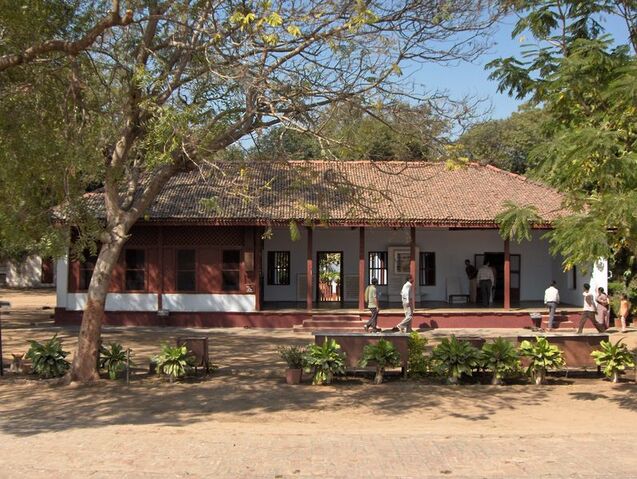 File:796px-Sabarmati-Ashram-8.jpg