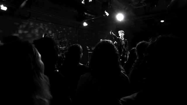File:TALK ME DOWN - Vevo Lift (181).png