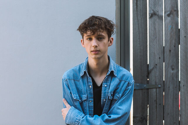 File:TroyeSivan6.jpg
