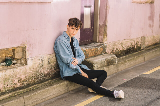 File:TroyeSivan4.jpg