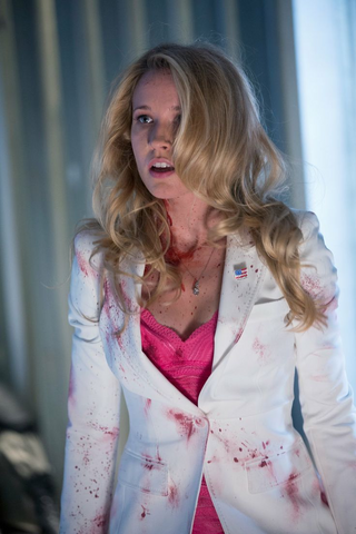 File:SarahNewlinS6.png