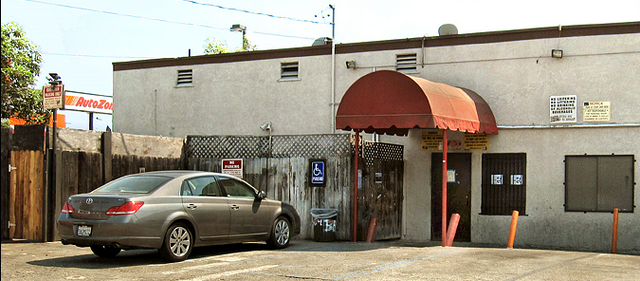 File:FangtasiaRealbar.png