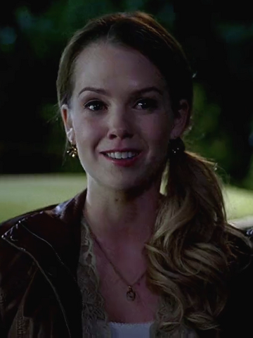 File:Lyndsey 5x3.png