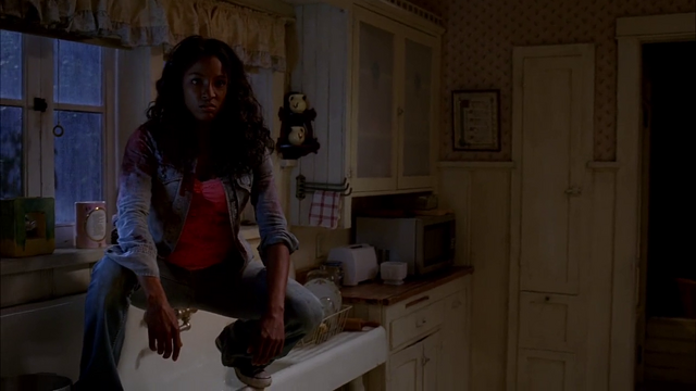 File:Vampire Tara 5x2.png