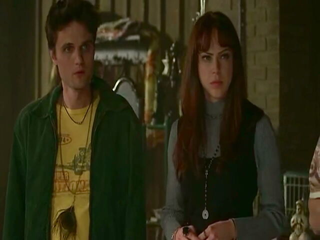 File:True Blood S4 ep.7(52).jpg