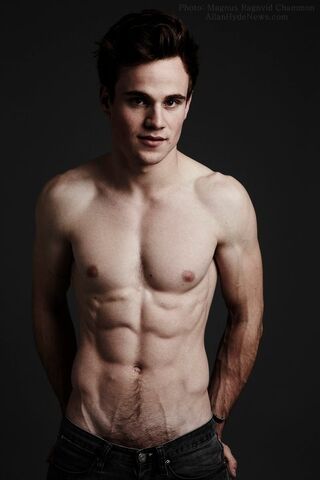 File:Allanhyde3.jpg
