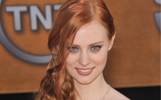 File:DeborahAnnWoll 0002.jpg