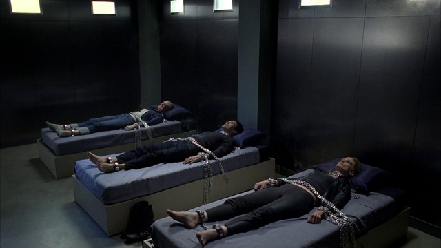 File:VampireSilveredSeason4.png