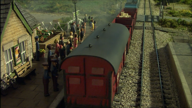 File:EdwardandtheMail49.png