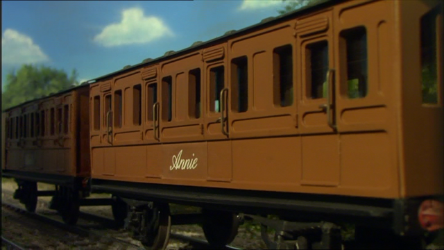 File:ThomasinTrouble(Season11)27.png