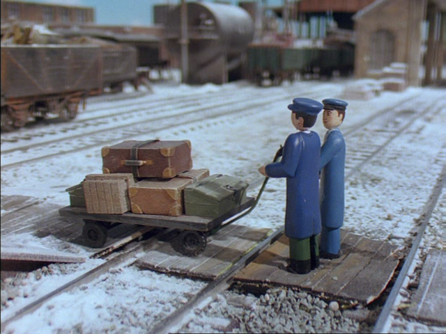 File:AScarfforPercy35.png