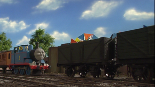 File:ThomasandtheTuba70.png