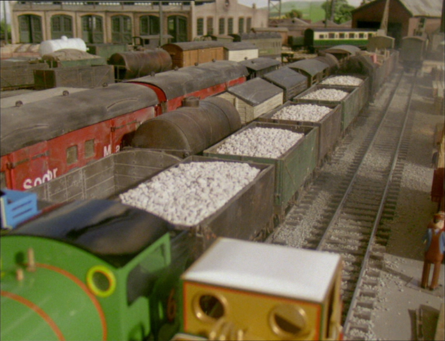 File:TrainStopsPlay7.png