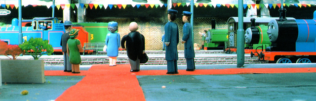 File:PaintPotsandQueens66.png