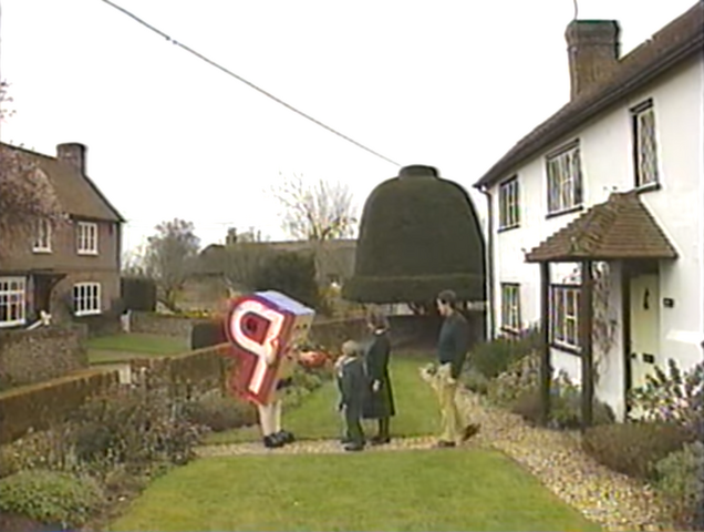 File:HelloThomasandJames19.png