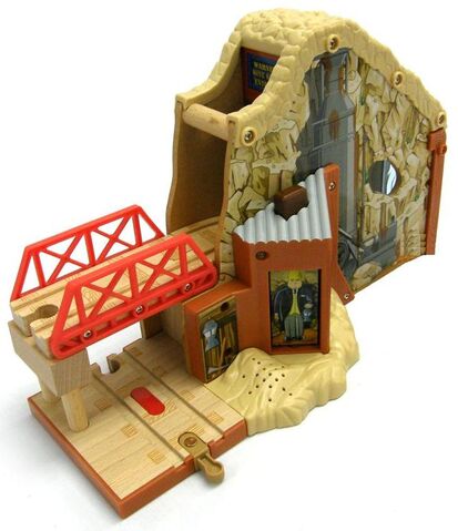 File:WoodenRailwayMorgan'sMine.jpg