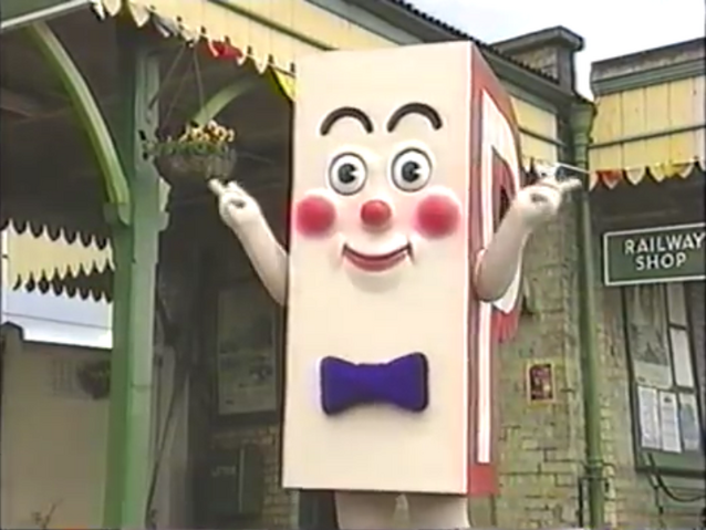 File:HelloThomasandJames70.png