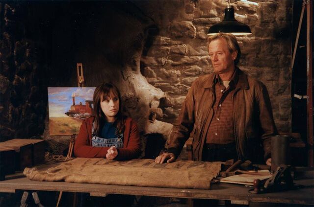 File:LilyandBurnettStoneDeletedScene.jpg
